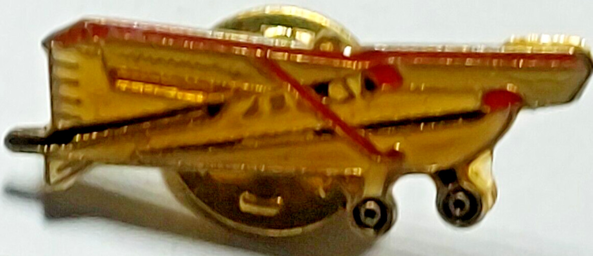 Aircraft Single Engine Lapel Pin